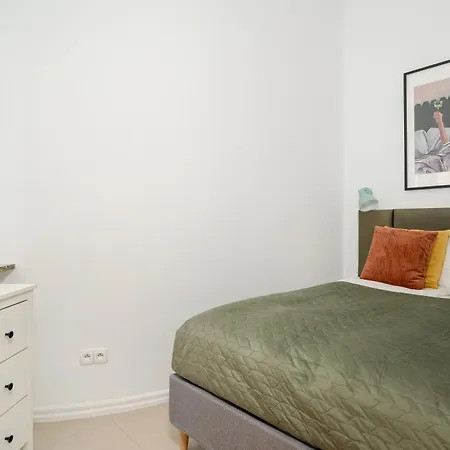 Апартаменти Wyjatkowy Z 1 Sypialnia By Renters
