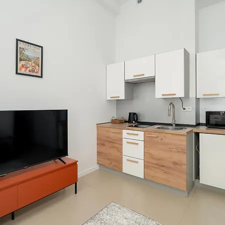 Wyjatkowy Z 1 Sypialnia By Renters Апартаменти Познань